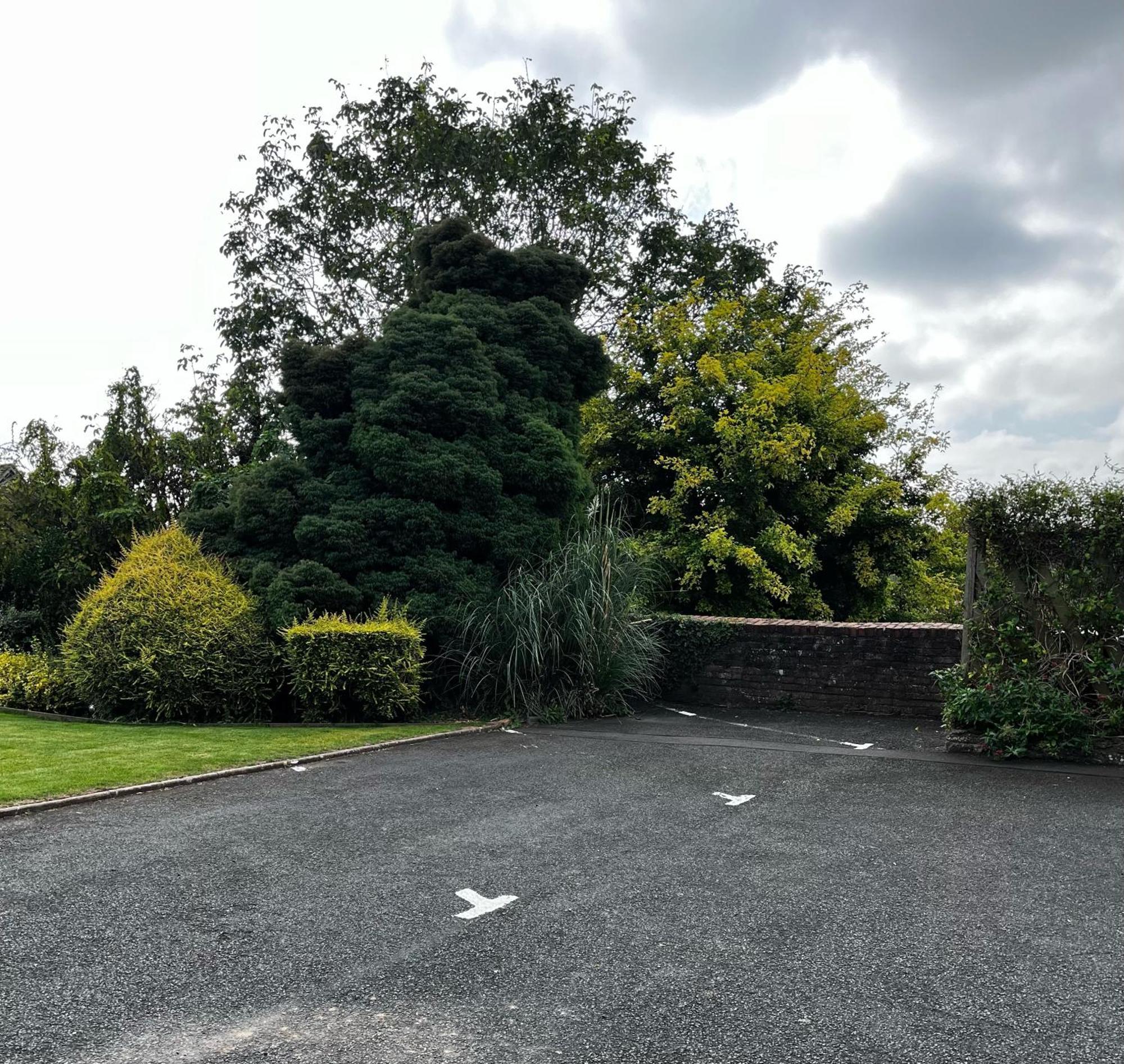 Bell Cottage By Ludlow Castle With Onsite Parking Exterior photo